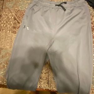 Boys grey under armour sweatpants